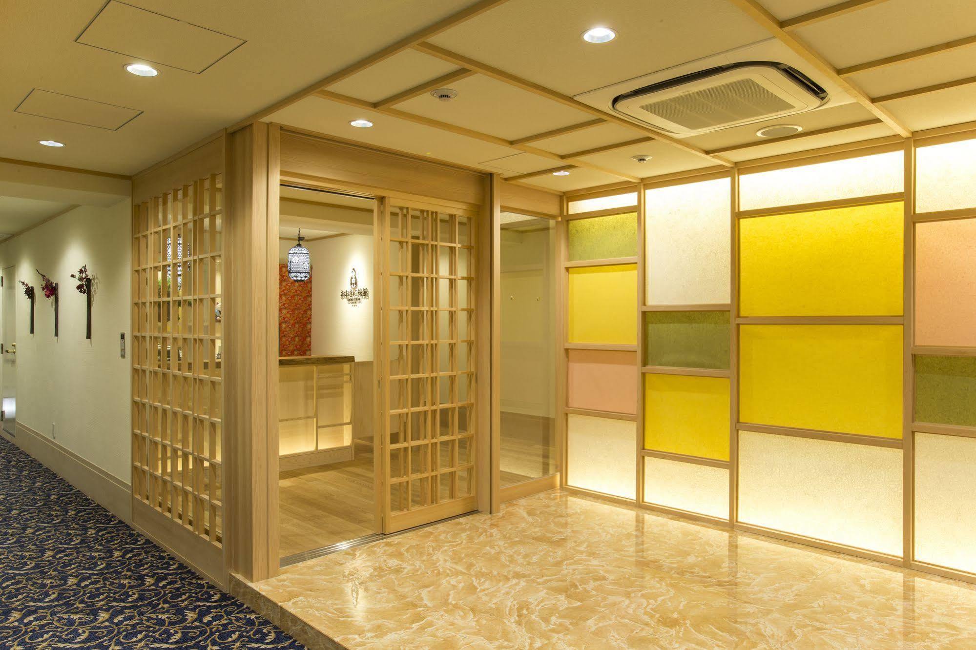 東心斎橋おおきにアパート Ookini Ryokan & Apartment Οσάκα Εξωτερικό φωτογραφία